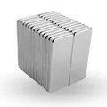 Produktbild: STRONG MAGNETS Neodym Würfel-Magnet - Extra stark – 3 Stück - 40mm x 10mm x 5mm - Für Magnettafel, Kühlschrank, Whiteboard, Pinnwand, Büro