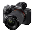 Produktbild: Sony Alpha ILCE-7 III mit  SEL FE 28-70 mm OSS schwarz