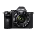 Produktbild: Sony Alpha 7 III Spiegellose Vollformat-Kamera 28-70 mm f/3.5-5.6 Zoom-Objektiv