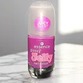 Produktbild: Essence Glossy Jelly Nagellack 01 Summer Splash fruchtiger Duft Lila Blume Nails