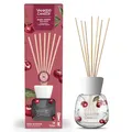 Produktbild: Yankee Candle Signature Diffusor mit Rattanstäbchen | Black Cherry | 100ml | bis zu 10 Wochen Duft | Recycelbare Verpackung | Perfekte Geschenke für Frauen