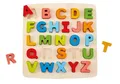 Produktbild: Hape Puzzle mit Großbuchstaben - Holz Alphabet Puzzle, Lernspielzeug zum Buchstabenlernen, Motoriktraining und frühem Lesen, für Kinder ab 3 Jahren