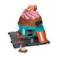 Produktbild: Hot Wheels Let's Race Netflix - City Track Set with 1 Hot Wheels Car (US IMPORT)