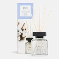 Produktbild: ipuro Essentials COTTON FIELDS Raumduft mit Stäbchen 200 ml - Raumerfrischer mit Sternanis, Vanilleblume & Geranie, Rose, Veilchen, Zedernholz Duft Aroma - Diffuser mit Stäbchen - Lufterfrischer