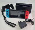 Produktbild: Nintendo Switch - Konsole V2 - Neon-Rot/Neon-Blau NSW