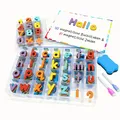 Produktbild: Magnetische Buchstaben und Zahlen für Kinder – Das komplette Set: 182 Buchstaben und 81 Zahlen sowie Symbole – Kühlschrankmagneten – Beinhaltet 2 Boxen, Magnettafel, Stifte und Löschschwamm