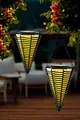 Produktbild: Solar Hängelampen 2er Set LED Außenleuchte in Rattan-Optik mit warmweißem Flackerlicht Solarbetrieben, Solarlampen hängend Wetterfest & kabellos für Garten, Balkon & Terrasse