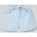 Produktbild: Garcia Jeansshorts im Destroyed-Look mit Label-Detail in Hellblau, Größe 176
