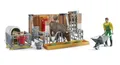 Produktbild: bruder 62611 - Bworld Kuh- und Kälberstall mit Landwirt & Zubehör - 1:16 Bauernhof Landwirtschaft Bauer Stall Stier Tiere Spielzeug