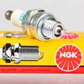 Produktbild: NGK 1223 CMR6A CMR 6 A Rasenmäher 1 Elektrodenmasse für
