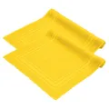 Produktbild: Komfortec Badvorleger Set 2 Teilig, Frottee Duschvorleger, Waschbar Duschmatte & Badteppich, 600 g/m² &100% Baumwolle, Saugfähig & Schnelltrocknend, 50 x 70 cm, Gelb