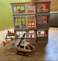 Produktbild: PLAYMOBIL 6657 - Kinderklinik mit Einrichtung Krankenhaus Klinik und Helikopter
