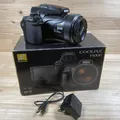 Produktbild: Nikon Coolpix P1000 Digitalkamera 16 MP 125 opti. Megazoom 3.2 Zoll RGBW Display