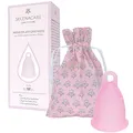 Produktbild: Selenacare Menstruationstasse Premium - waschbarer Periodencup aus medizinischem Silikon - mit Reinigungsbehälter und Aufbewahrungsbeutel aus Baumwolle, Rosa, Größe M (26ml)
