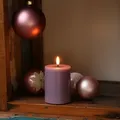 Produktbild: LED Kerze Deluxe Echtwachs flackernde 3D Flamme H: 10cm D: 7,5cm flieder lila