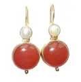 Produktbild: Mugello Paar Ohrhänger Alessandra Carneol Süßwasserperle klassisch elegant zeitlos, Handarbeit aus kleiner florentinischen Manufaktur, Vintageschmuck