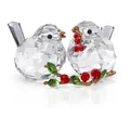 Produktbild: Swarovski Idyllia Vogelpaar und Beeren, Zwei Kristallvögel auf Leuchtend Roten Beeren mit Glänzenden Metallakzenten und 709 Facetten, Größe: 3.6 x 6.1 x 6.9 cm