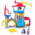 Produktbild: PAW PATROL Air Rescue - Pup Squad Flughafen Tower mit Fahrzeugstarter, Chase-Pup Squad Racer und Bürgermeister Figur, Spielzeug für Kinder ab 3 Jahren
