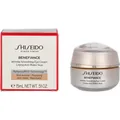 Produktbild: Shiseido Benefiance Wrinkle Smoothing Eye Cream.