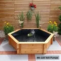 Produktbild: Promadino Sechseck-Hochteich Ø 125 cm inkl. Pumpe 220 Volt aus Kiefernholz
