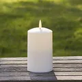 Produktbild: Lights4fun TruGlow® Kerze mit warmweißer LED Flamme und Timer 12,5cm Innen und Außen