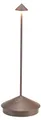 Produktbild: Pina Pro Corten LED-Tischleuchte, wiederaufladbar und dimmbar, kabellos, Safran, 2200-2700-3000K, IP54, 12 Stunden Akkulaufzeit