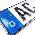 Produktbild: schildEVO 1 Carbon Kfz Kennzeichen | 520 x 110 mm | OFFIZIELL amtliche Nummernschilder | DIN-Zertifiziert – EU Wunschkennzeichen mit individueller Prägung | Autokennzeichen