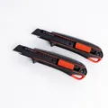 Produktbild: 2 Stück Teppichmesser Cuttermesser inkl 3x schwarze Klinge Würth 18mm 2 K Griff
