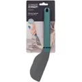 Produktbild: Silikonspachtel JosephJoseph Joseph Duo mit abgewinkeltem Kopf, modernes und funktionelles Design, ideal für präzises Kochen, robust und praktisch