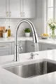 Produktbild: Delta Faucet Spargo 19964Z-SD-DST Küchenarmatur herausziehbarer Brause NEU