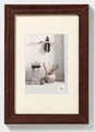 Produktbild: walther design Bilderrahmen nussbaum 30 x 40 cm mit Passepartout, Home Holzrahmen HO040N