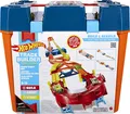 Produktbild: Hot Wheels GNJ01 - Hot Wheels Track Builder Unlimited Power Boost Box, mit 6 Metern Trackset und Zubehör inkl. 2 Autos, Autorennbahn Geschenkidee für Kinder ab 6 Jahren