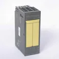 Produktbild: Siemens SIMATIC ET200S 4/8 F-DI 6ES7138-4FA05-0AB0 // 6ES7 138-4FA05-0AB0 -used-