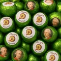 Produktbild: Lindt Pistachio Mozartkugeln – Pistazienmarzipan & Haselnuss-Nougat,  500g