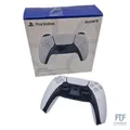 Produktbild: DualSense Wireless-Controller [PlayStation5] - Rechte Joystickkappe fehlt