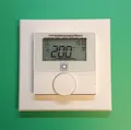Produktbild: Homematic IP Wandthermostat mit Luftfeuchtigkeitssensor, HmIP-WTH-2 OZ