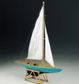 Produktbild: COREL Modellbausatz Corel Schiff Segeljacht 5,5m Klasse 1:25 Baukasten