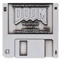 Produktbild: Doom Pin Badge Floppy Disk Limited Edition Fanattik