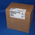 Produktbild: Siemens Simatic 6ES7214-1BG40-0XB0 CPU 1214C S7-1200 DI14 DO10 RLY AI2x10BIT