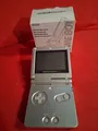 Produktbild: Nintendo Game Boy Advance SP Handheld Konsole mit OVP und Ladekabel, silber