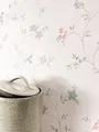 Produktbild: Newroom Tapete Pastellblau Vliestapete Blumen - Vintage Floral Rose Weiß Blätter Blüten Blumentapete Romantisch Blumenmuster Floral inkl. Tapezier-Ratgeber