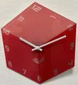Produktbild: Hermle Wanduhr Sechseckuhr 3-D Würfel Rot mit weißen arabischen Zahlen (3D Optik)