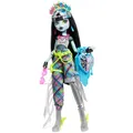 Produktbild: Monster High Frankie Stein Puppe mit glamourösem Monsterfest-Outfit und Festival-Zubehör wie Sacks, Bandposter, Statement-Tasche und mehr, HXH79