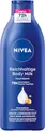 Produktbild: NIVEA Reichhaltige Body Milk, intensiv pflegende Körpercreme mit purem Hyaluron, Mandelöl und Tiefenpflege Serum, Lotion für trockene Haut (400 ml)