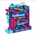 Produktbild: TOMY Games Screwball Scramble Level Up - der Schwerkraft trotzende vertikale Hindernisbahn Murmelbahn - Logik und Hand-Augen-Koordination Puzzle Brettspiele - Lernspielzeug für Kinder ab 5 Jahren