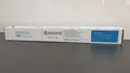 Produktbild: Kyocera TK 8335C Cyan Toner 1T02RLBNL1 NEU OVP