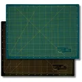 Produktbild: Victor (Zenith) Schneideunterlage Schneidematte 3-lagig, selbstheilend, rutschsicherer Oberfläche und beidseitgen Rasterdruck grün|schwarz 90 cm x 60 cm x 0.3 cm