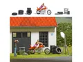 Produktbild: Busch 79811 Action Set Biker Model beim Fotoshooting Ausgestaltung H0 1:87 Neu