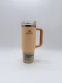 Produktbild: Stanley Quencher H2.0 Trinkflasche 880ml Tumbler Orange 30OZ