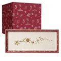 Produktbild: Villeroy & Boch Winter Bakery Delight Rechteckige Kuchenplatte, Premium Porzellan, Weiß/Rot/Beige